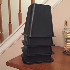 DORM- bed risers